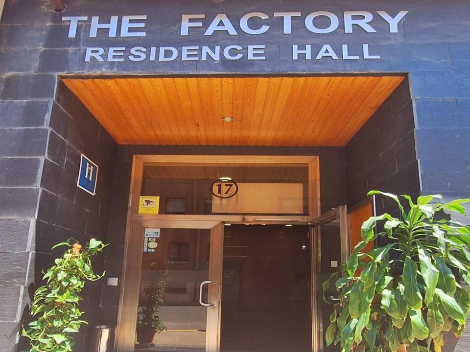 The Factory Residence Hall Segóvia Exterior foto